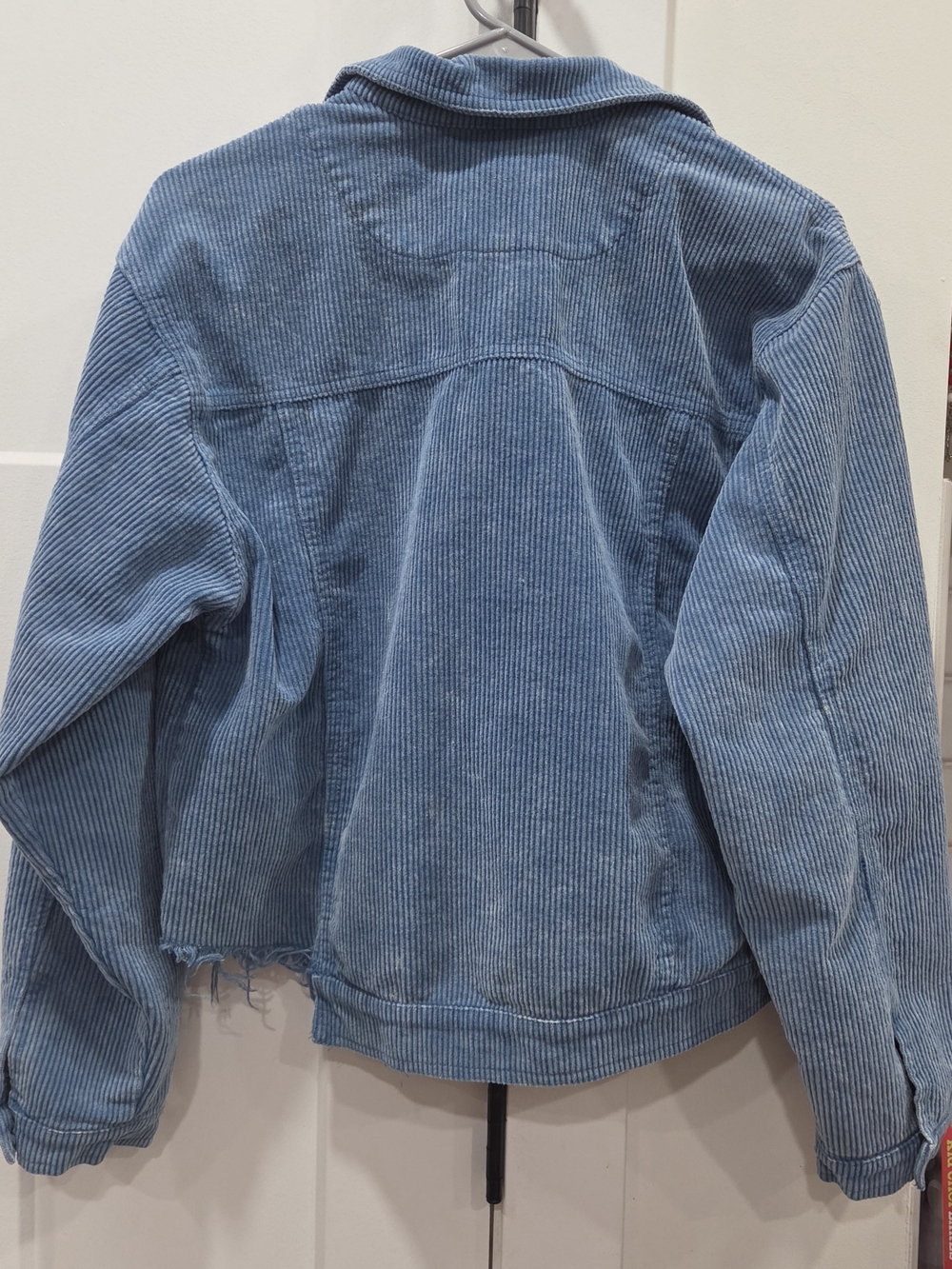 POL Jacket - Picture 3 of 4